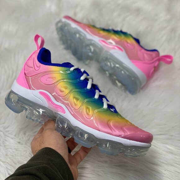 Nike Shoes - Nike Air VaporMax Plus Womens Sportswear Shoes Multi FJ4550-606 VNDS Size 8